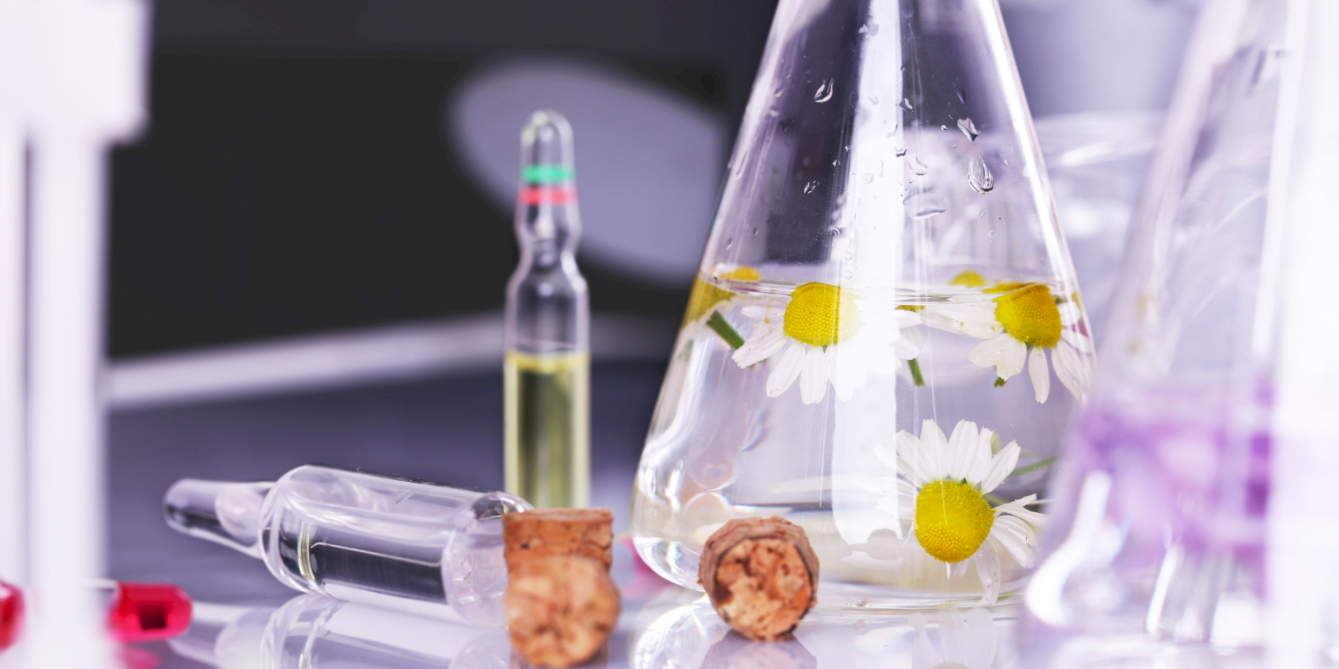 Évolution des fondamentaux de toxicologie pour les produits naturels en parfumerie - cosmétique